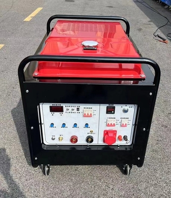 4回の打撃の空気は25Lディーゼル タンクが付いているディーゼル溶接の発電機300Aを冷却した